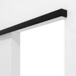 Detailansicht von Schiebetürsystem vor der Wand laufend ohne Zarge BaseLine Schwarz RAL 9005 Lack - Hörmann