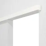 Detailansicht von LEBO Schiebetürsystem vor der Wand laufend Weißlack 9016 Lack ohne Zarge