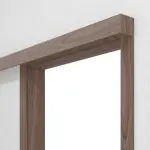 Detailansicht von LEBO Schiebetürsystem vor der Wand laufend Nussbaum Matt Furnier inkl. Zarge