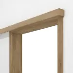 Detailansicht von HÖRMANN Schiebetürsystem vor der Wand laufend Natureiche Duradecor mit Zarge