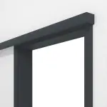 Detailansicht von Schiebetürsystem vor der Wand laufend Anthrazit RAL 7016 BaseLine Lack mit Zarge - Hörmann