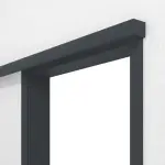 Detailansicht von Schiebetürsystem vor der Wand laufend Ultramatt Anthrazit Concepto - Hörmann
