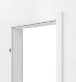 Detailansicht von GARANT Zarge für Wohnungseingangstüren Matt Weißlack 9016 G-TEC mit kleiner Rundkante