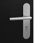 Detailansicht der Oberfläche von Schwarz RAL 9005 Lack Wohnungseingangstür - Hörmann