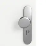 Detailansicht der Oberfläche von GARANT Wohnungseingangstür U11209SD Edelweiß GHK08 mit Lichtausschnitt LA-12