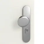 Detailansicht der Oberfläche von GARANT Wohnungseingangstür Weiß Struktur Premium GCK08 mit Lichtausschnitt LA-12