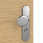 Detailansicht der Oberfläche von GARANT Wohnungseingangstür Quer Authentic Asteiche GCK08 mit Lichtausschnitt LA-13