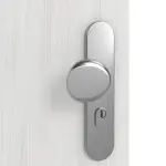 Detailansicht der Oberfläche von GARANT Wohnungseingangstür Authentic Grigio CePaL mit Lichtausschnitt LA-5 bandseitig