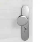 Detailansicht der Oberfläche von GARANT Wohnungseingangstür Quer Authentic Grigio GCK08 mit Lichtausschnitt LA-5 bandseitig