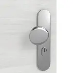 Detailansicht der Oberfläche von GARANT Wohnungseingangstür Quer Authentic Grigio GCK08 mit Lichtausschnitt LA-5 mittig