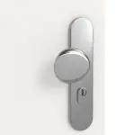 Detailansicht der Oberfläche von GARANT Wohnungseingangstür Weißlack 9016 CePaL mit Lichtausschnitt LA-5 mittig