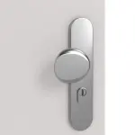 Detailansicht der Oberfläche von GARANT Wohnungseingangstür U12188SD Lichtgrau GHK08 mit Lichtausschnitt LA-8