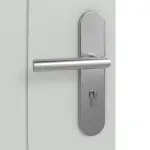 Detailansicht der Oberfläche von Groove 20 ProLine Lack Grau RAL 7035 Wohnungseingangstür - Hörmann