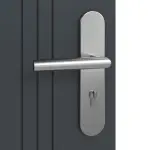 Detailansicht der Oberfläche von Groove 21 ProLine Lack Anthrazit RAL 7016 Wohnungseingangstür - Hörmann