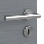 Detailansicht der Oberfläche von Doppelflügeltür LA 24 bandseitig Strukturiert Hygge Grau Basic inkl. Zarge - Huga