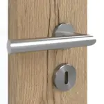 Detailansicht der Oberfläche von GARANT Doppelflügeltür inkl. Zarge Authentic Risseiche GCK08 mit Lichtausschnitt LA-DIN