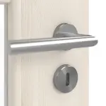 Detailansicht der Oberfläche von GARANT Doppelflügeltür inkl. Zarge Authentic Perl GCK08 mit Lichtausschnitt LA-DIN Sprosse SP0