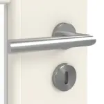 Detailansicht der Oberfläche von GARANT Doppelflügeltür inkl. Zarge Weißlack 9010 mit Lichtausschnitt LA-DIN Sprosse SP1