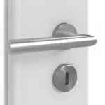 Detailansicht der Oberfläche von GARANT Doppelflügeltür inkl. Zarge 0160-60 Silver Grey CPL mit Lichtausschnitt LA-DIN Sprosse SP2