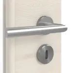 Detailansicht der Oberfläche von GARANT Doppelflügeltür inkl. Zarge Quer Authentic Perl GCK08 mit Lichtausschnitt LA-DIN Sprosse SP4