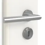 Detailansicht der Oberfläche von GARANT Doppelflügeltür inkl. Zarge Weißlack 9016 GHK08 mit Lichtausschnitt LA-DIN Sprosse SP4