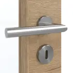 Detailansicht der Oberfläche von GARANT Doppelflügeltür inkl. Zarge Quer Authentic Risseiche GCK08 mit Lichtausschnitt LA-3