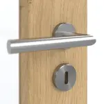 Detailansicht der Oberfläche von GARANT Doppelflügeltür inkl. Zarge Authentic Asteiche CPL mit Lichtausschnitt LA-4 schlossseitig