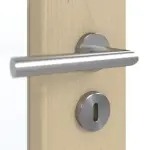 Detailansicht der Oberfläche von GARANT Doppelflügeltür inkl. Zarge Natura Ahorn CPL mit Lichtausschnitt LA-5 schlossseitig