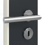 Detailansicht der Oberfläche von GARANT Doppelflügeltür inkl. Zarge U12000SD Vulkanschwarz GHK08 mit Lichtausschnitt LA-6