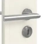 Detailansicht der Oberfläche von CLASSEN Doppelflügeltür RAL 9010 Weißlack 3.7 mit Lichtausschnitt mit Zarge