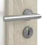 Detailansicht der Oberfläche von CLASSEN Doppelflügeltür Kendal Eiche CPL 4.12 mit Lichtausschnitt mit Zarge