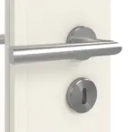 Detailansicht der Oberfläche von CLASSEN Doppelflügeltür Weiß RAL 9010 CPL 4.3 mit Lichtausschnitt mit Zarge