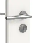 Detailansicht der Oberfläche von Signum 27 LA 24 schlossseitig Basic Lack Verkehrsweiß RAL 9016 Innentür - Huga