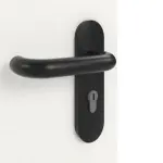 Detailansicht der Oberfläche von GARANT Rauchschutztür Quer Authentic Bianco GCK08