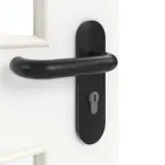 Detailansicht der Oberfläche von GARANT Rauchschutztür U11209SD Edelweiß GHK08 mit Lichtausschnitt LA-11