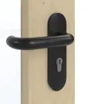 Detailansicht der Oberfläche von GARANT Rauchschutztür Natura Ahorn CePaL mit Lichtausschnitt LA-2