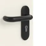 Detailansicht der Oberfläche von GARANT Rauchschutztür Weißlack 9010 GHK08 mit Lichtausschnitt LA-4 bandseitig