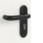 Detailansicht der Oberfläche von GARANT Rauchschutztür Authentic Bianco CePaL mit Lichtausschnitt LA-4 mittig