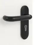 Detailansicht der Oberfläche von GARANT Rauchschutztür Quer Authentic Bianco CePaL mit Lichtausschnitt LA-4 mittig