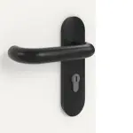 Detailansicht der Oberfläche von GARANT Rauchschutztür Weißlack 9016 mit Lichtausschnitt LA-9