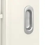 Detailansicht der Oberfläche von Landhaus 1 LA Sprosse 2/4 Classic Weißlack Schiebetür - Huga