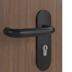 Detailansicht der Oberfläche von WESTAG Brandschutztür T-90 Nussbaum Trentino NU 717 PortaLit CPL