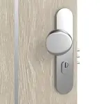 Detailansicht der Oberfläche von CLASSEN Brandschutztür-Set EI60 Venom Alu M3 Kendal Eiche CPL inkl. Blockzarge