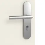 Detailansicht der Oberfläche von GARANT Wohnungseingangstür Corona 834 Weißlack 9010 CePaL