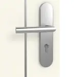 Detailansicht der Oberfläche von GARANT Wohnungseingangstür Corona 850 Snow White CePaL