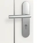 Detailansicht der Oberfläche von GARANT Wohnungseingangstür Corona 850 Authentic Bianco CePaL