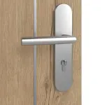 Detailansicht der Oberfläche von GARANT Wohnungseingangstür Corona 850 Authentic Risseiche CePaL