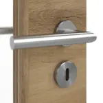 Detailansicht der Oberfläche von HÖRMANN Doppelflügeltür Natureiche quer Duradecor ProLine mit Lichtausschnitt LA 11 mit Zarge