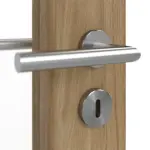 Detailansicht der Oberfläche von HÖRMANN Doppelflügeltür Natureiche Duradecor ProLine mit Lichtausschnitt LA 27 mit Zarge