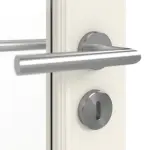 Detailansicht der Oberfläche von GARANT Doppelflügeltür Como Weißlack mit Lichtausschnitt CKL3 Sprosse SP0 mit Zarge